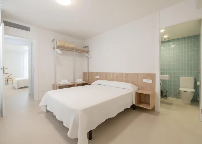 Apartament Vora *